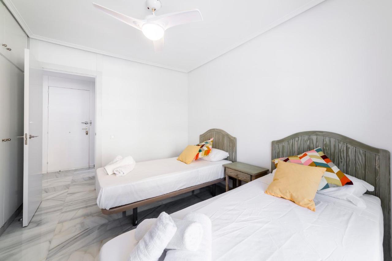 Apartamento Faro 2 Roquetas de Mar Dış mekan fotoğraf